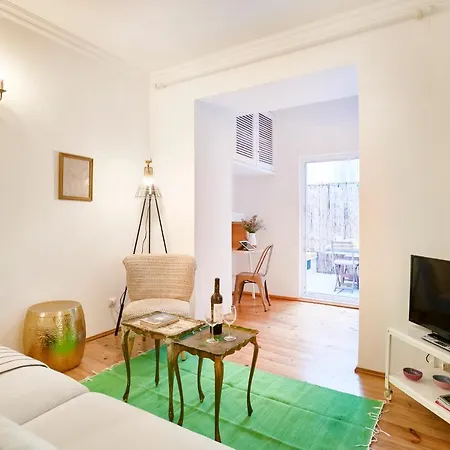 アパート Spacious Bairro Alto With Courtyard, By Timecooler *