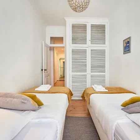Spacious Bairro Alto With Courtyard, By Timecooler リスボン
