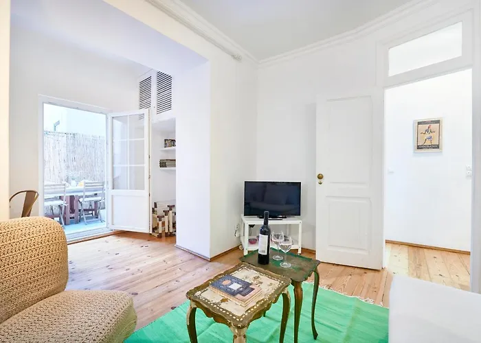 Spacious Bairro Alto With Courtyard, By Timecooler 아파트 *