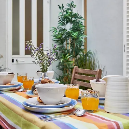 Apartament Spacious Bairro Alto With Courtyard, By Timecooler Lizbona
