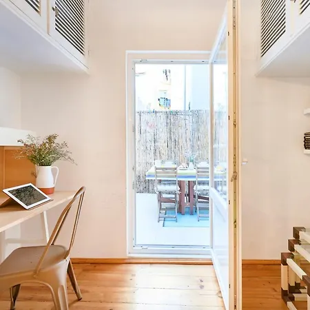 Apartament Spacious Bairro Alto With Courtyard, By Timecooler Lizbona