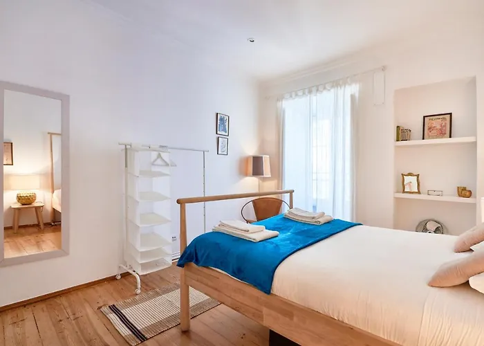 Spacious Bairro Alto With Courtyard, By Timecooler 公寓 *