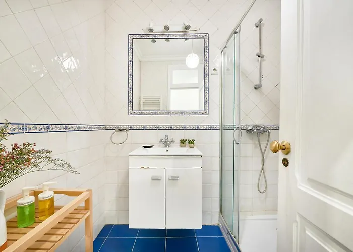 公寓 Spacious Bairro Alto With Courtyard, By Timecooler Lisboa