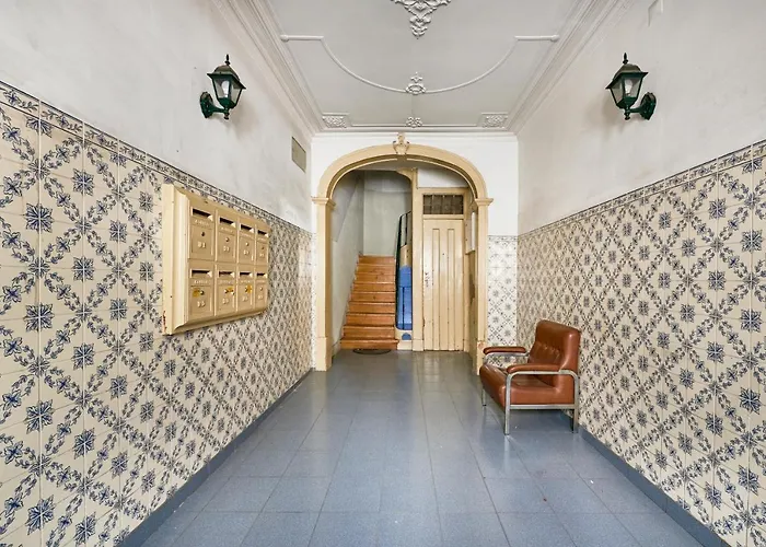 Spacious Bairro Alto With Courtyard, By Timecooler * Lisboa