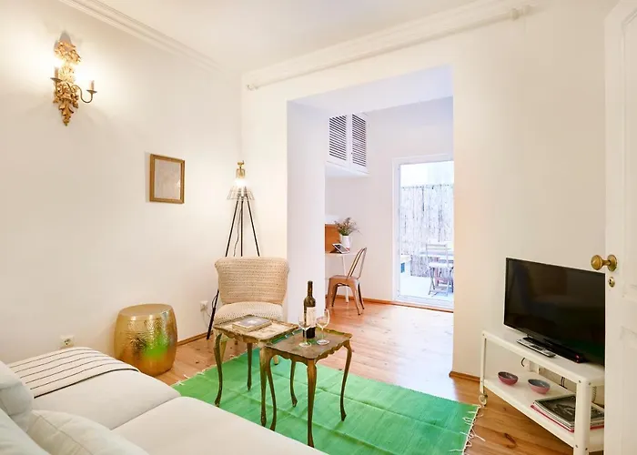 公寓 Spacious Bairro Alto With Courtyard, By Timecooler *